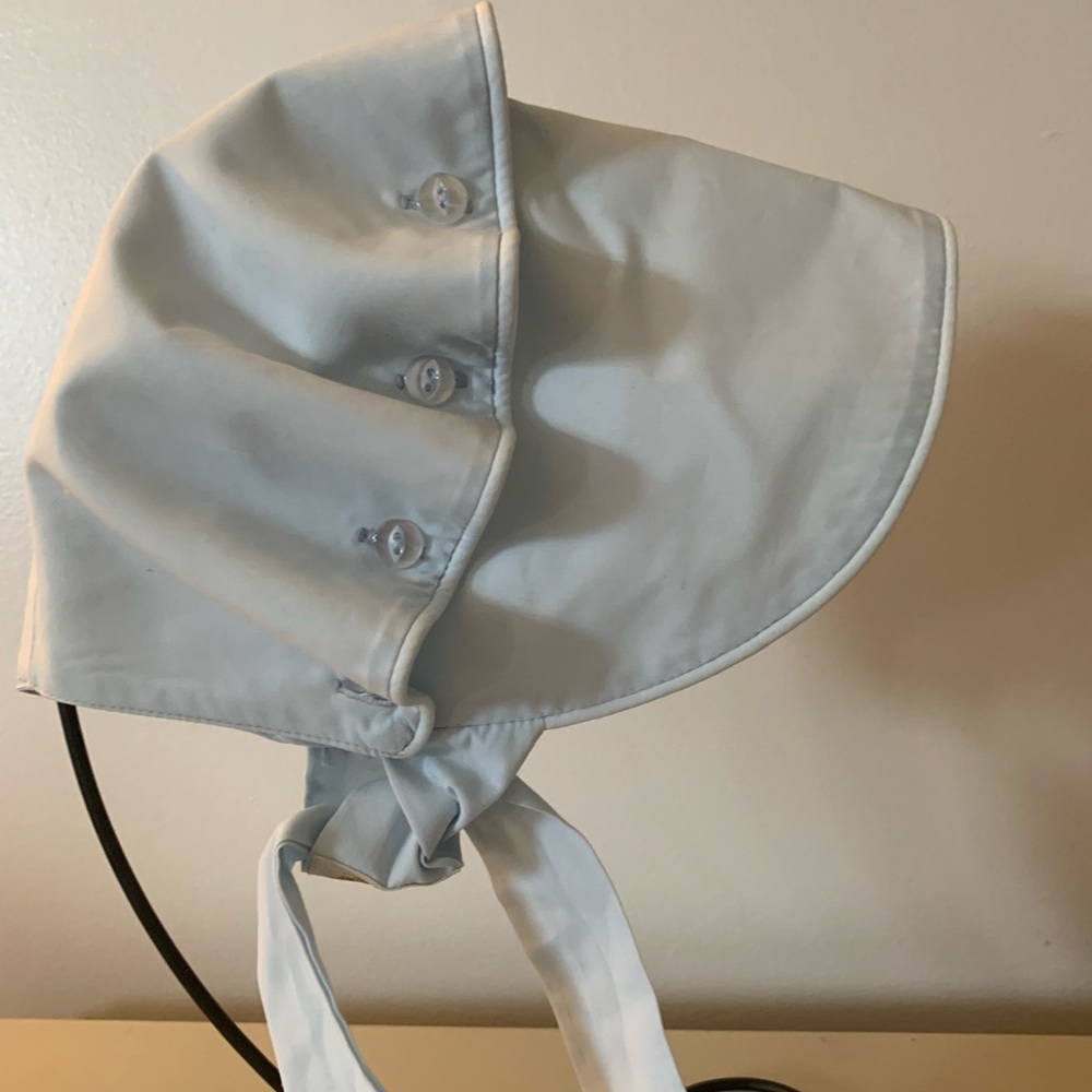 NWOT TBBC Girl’s Bonnet Buckhead Blue